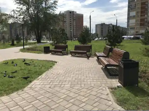 Скамья со спинкой 