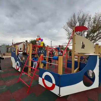 Игровая площадка в селе Великое Сакского района
